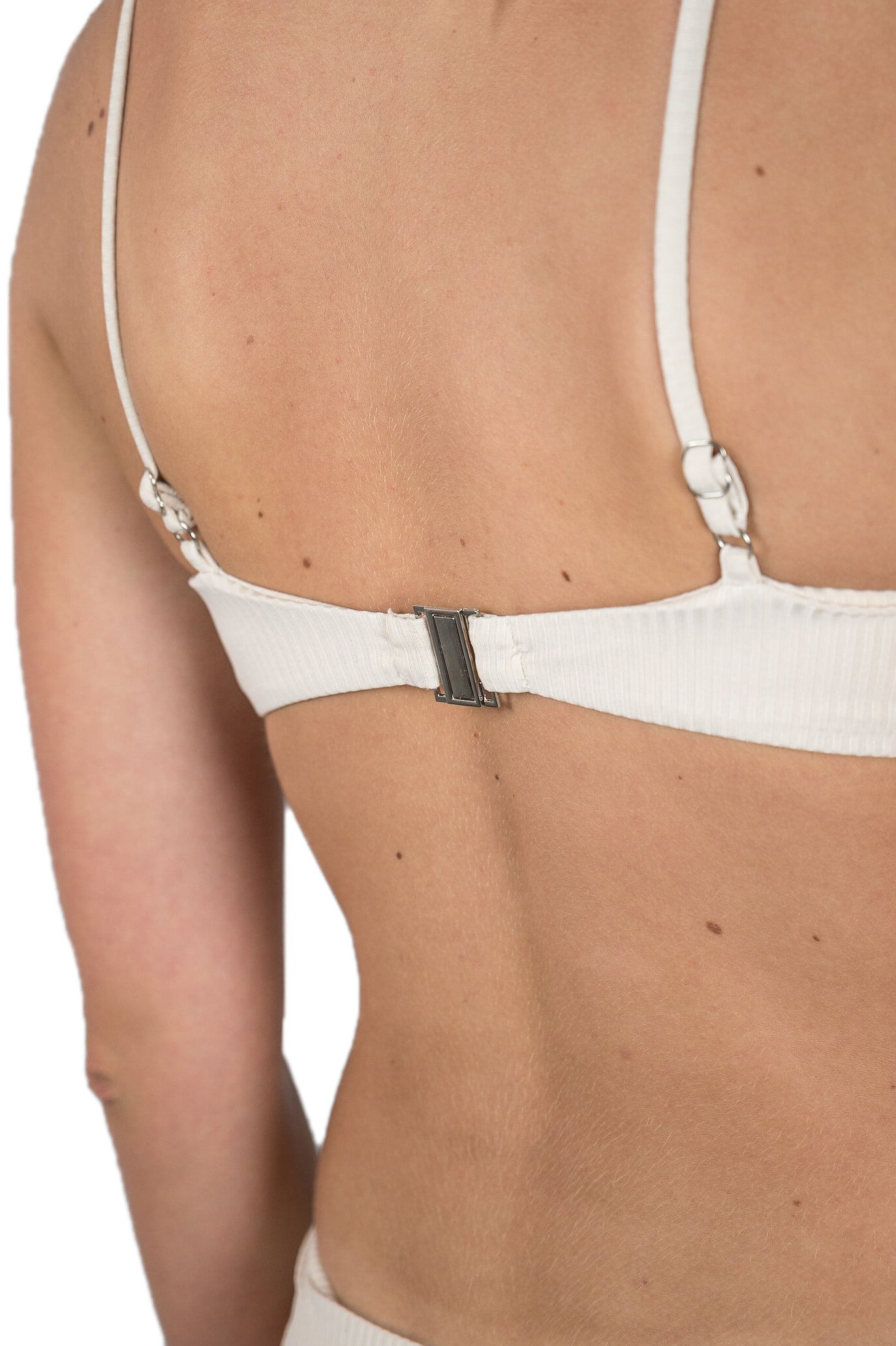 sporty straps adjustable support stretchy sunday swim dutch label tara sunday swim wit white soft ivory topje broekje mix and match bikini set swimsuit swimwear bottom top cute sporty chic yoga outside beachwear swimming body type sustainable recycled econyl soft bayu frankies hunkemoller lady gaga orange bikini stripes seamless sewing versatile loavies (6854949666987)